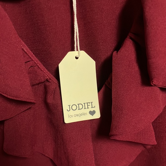 NWT Jodifl Shirt Blouse Top Large Burgundy V Neck Ruffle Details New with Tags - Picture 7 of 12